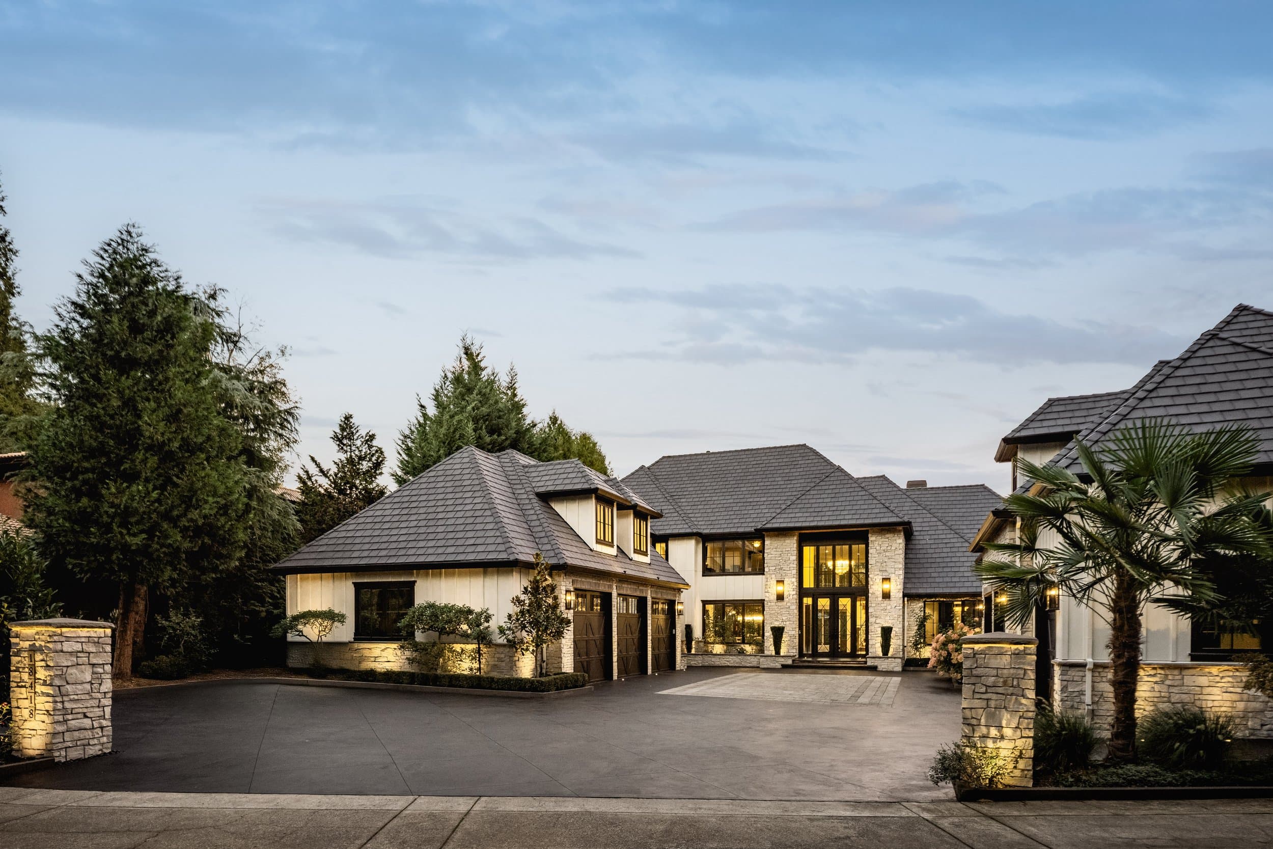18418 Old River Landing