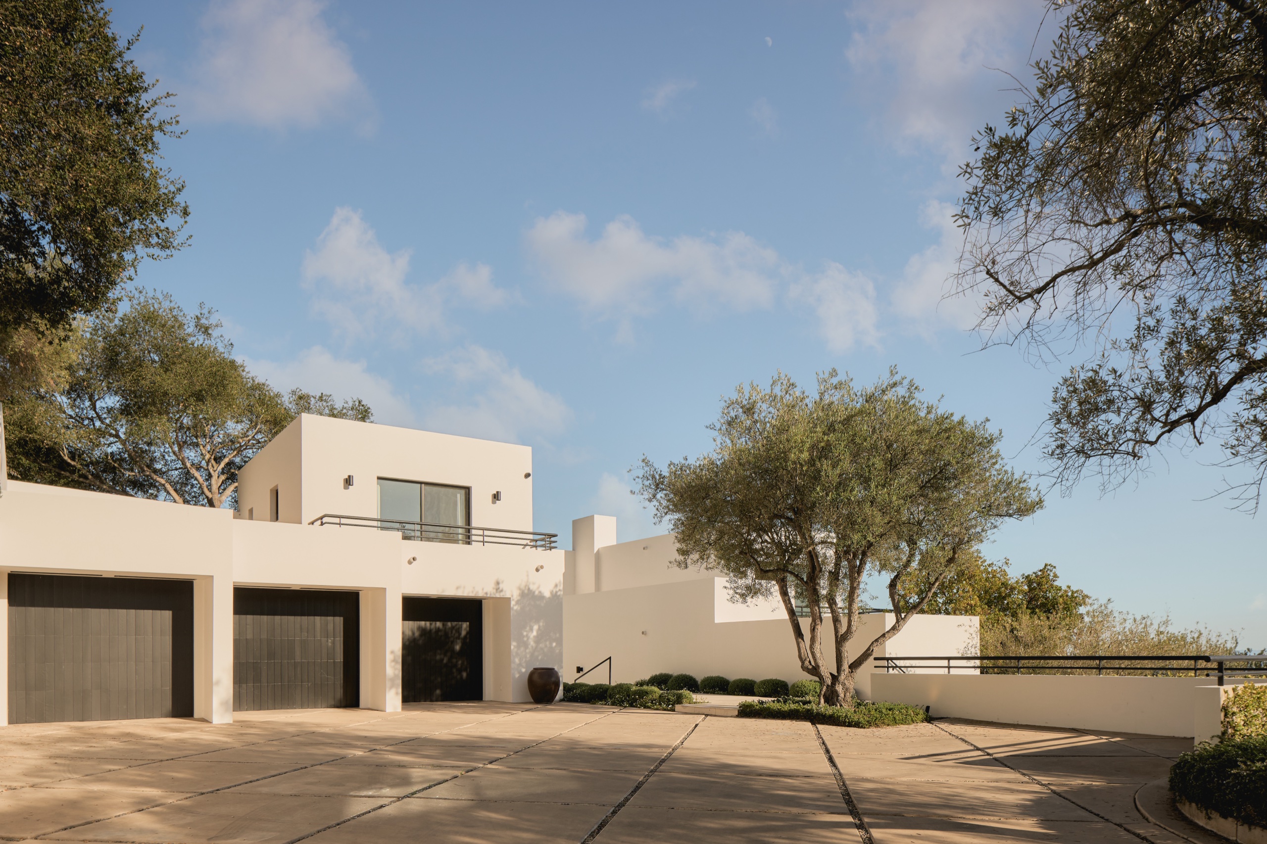 1130 East Mountain Drive — photo 5