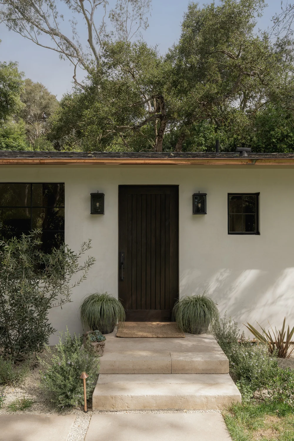 159 Loureyro Road — photo 8