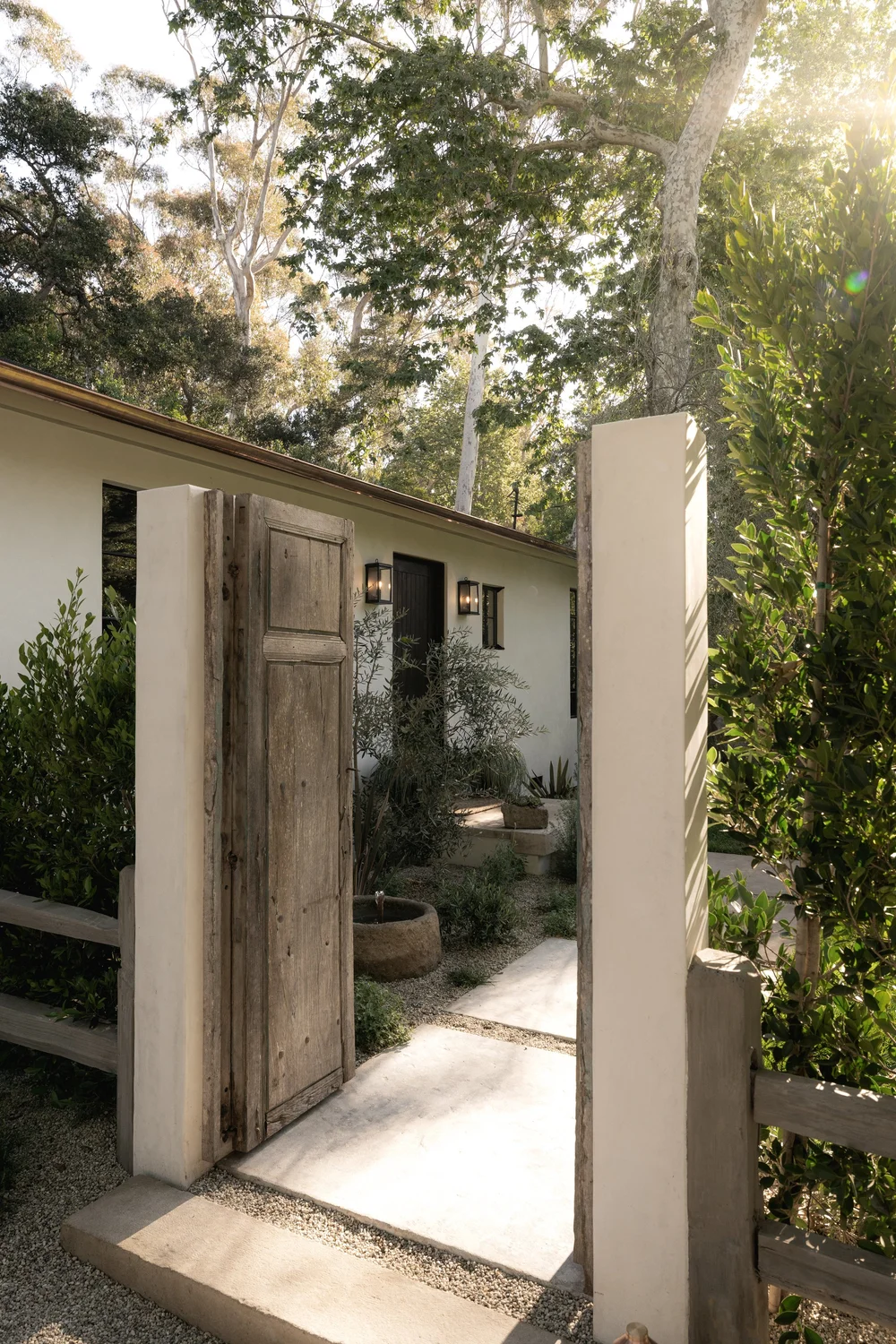 159 Loureyro Road — photo 10