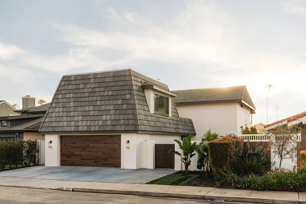 2851 Seahorse Avenue — photo 1