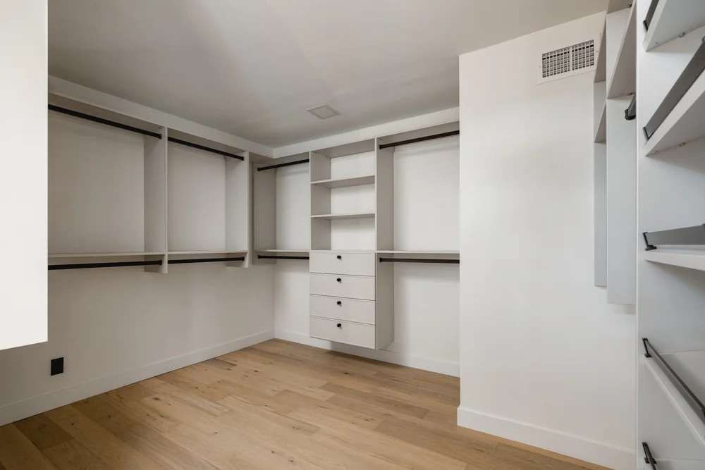 2851 Seahorse Avenue — photo 30